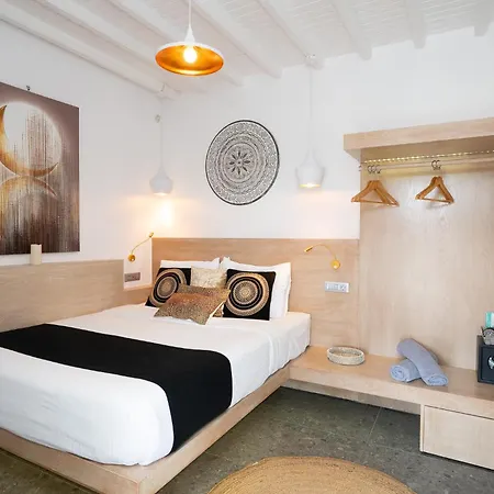 Mykonos Double Luxury Mini Suites-with External Hot Adults Only דירה