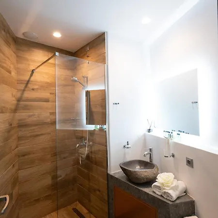 Mykonos Double Luxury Mini Suites-with External Hot Adults Only * 阿诺梅拉