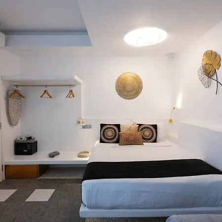 Mykonos Double Luxury Mini Suites-with External Hot Adults Only * 阿诺梅拉