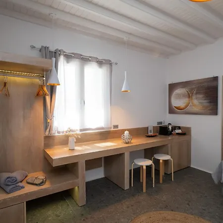 Mykonos Double Luxury Mini Suites-with External Hot Adults Only 阿诺梅拉