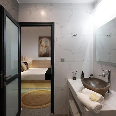 Mykonos Double Luxury Mini Suites-with External Hot Adults Only Daire